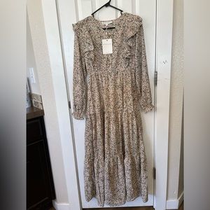 Downeast XS long dress, long sleeve, Floral